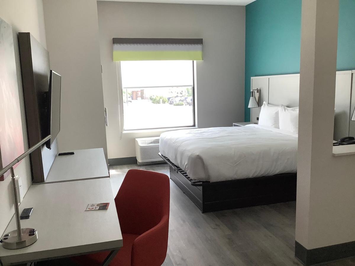 Comfort Suites Colorado Springs East - Medical Center Area Eksteriør bilde