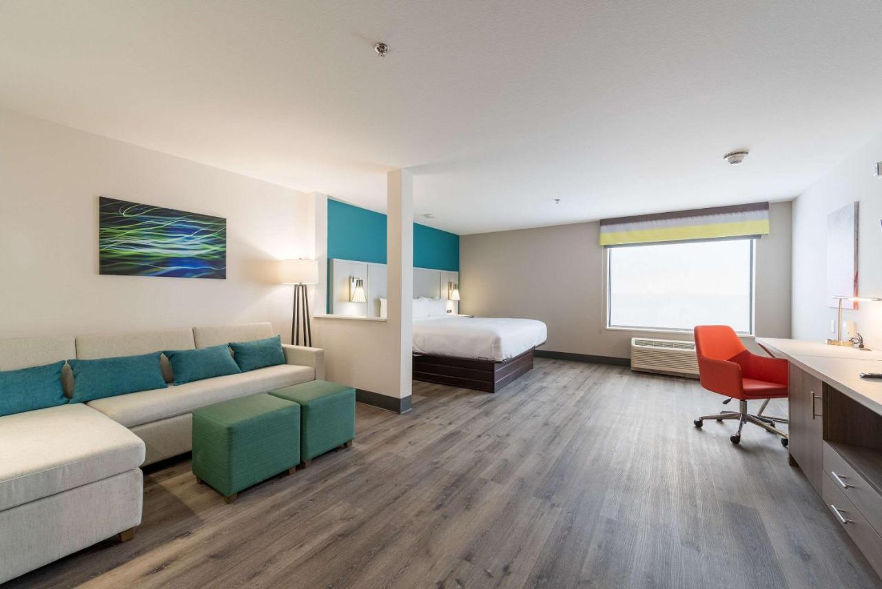 Comfort Suites Colorado Springs East - Medical Center Area Eksteriør bilde