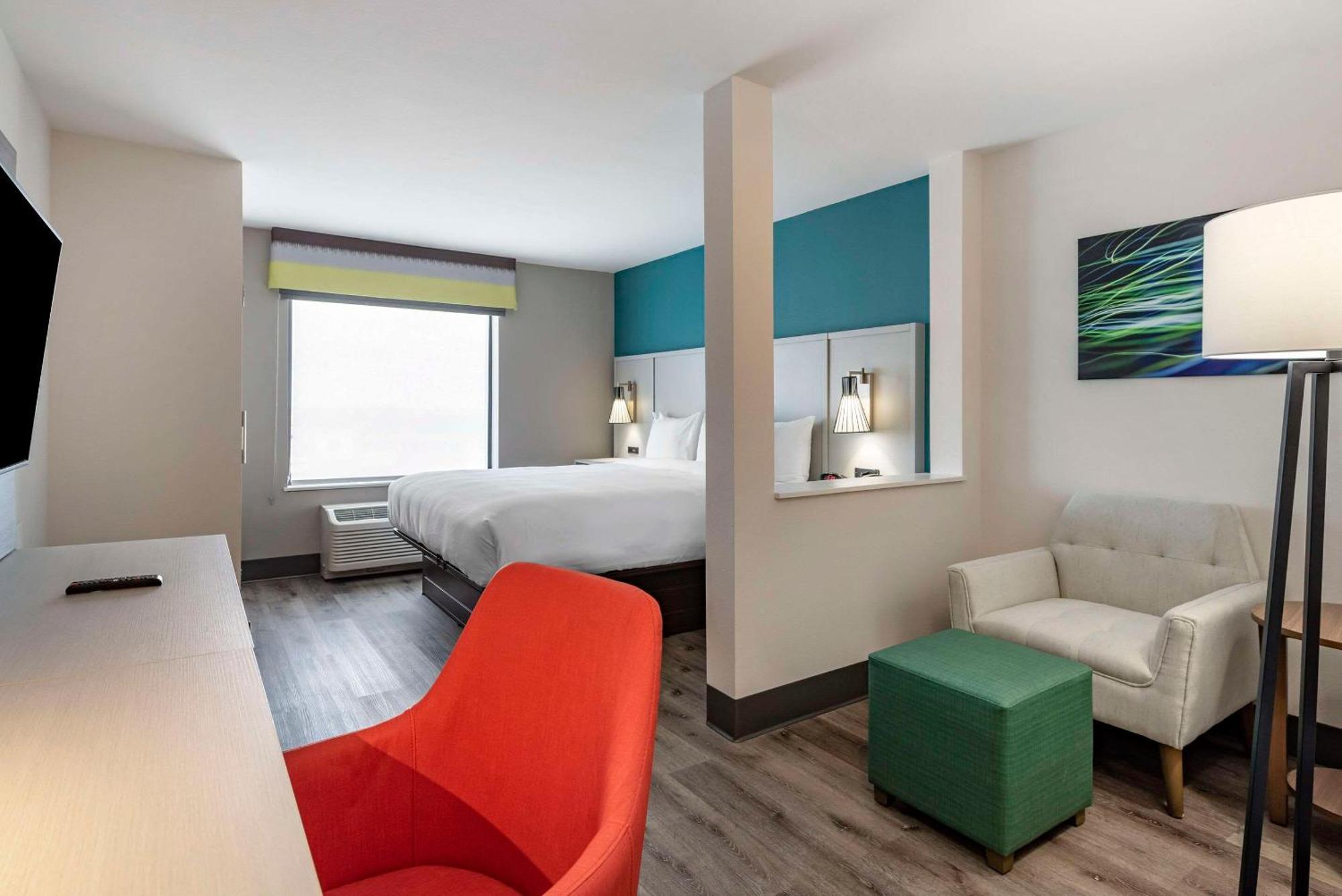 Comfort Suites Colorado Springs East - Medical Center Area Eksteriør bilde